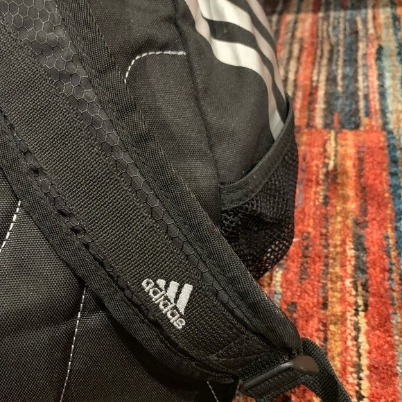 Large Adidas black backpack. Has two outside water bottle pockets. 3 big pockets - Picture 4 of 10